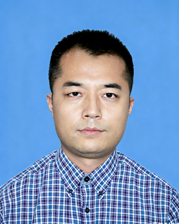 董振华